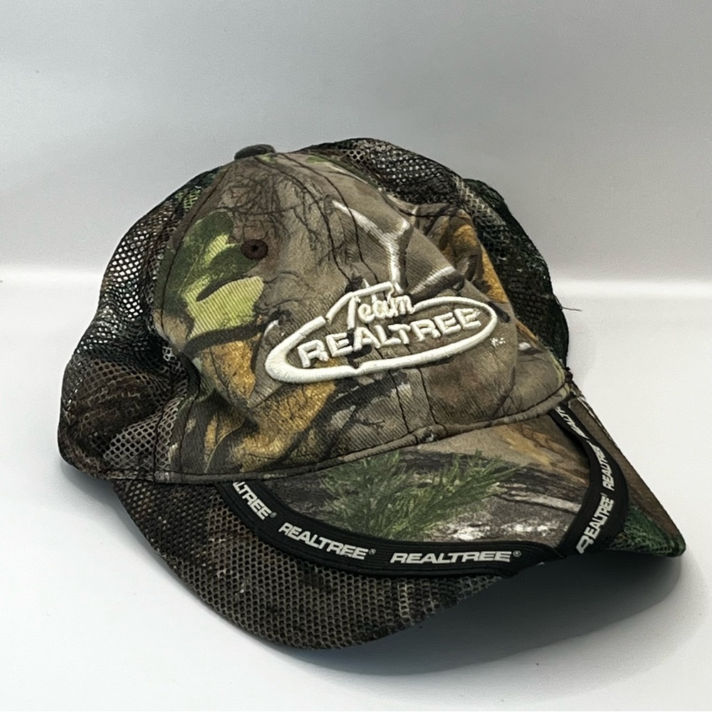 Realtree Camo Mesh Trucker Hat in Green and Brown